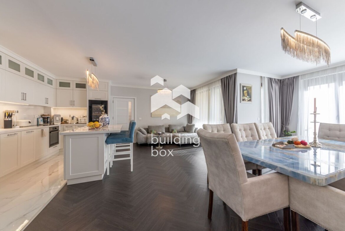 Лукс, простор и море – апартамент в бутикова сграда до к.к. Св. Св. Константин и Елена - 0