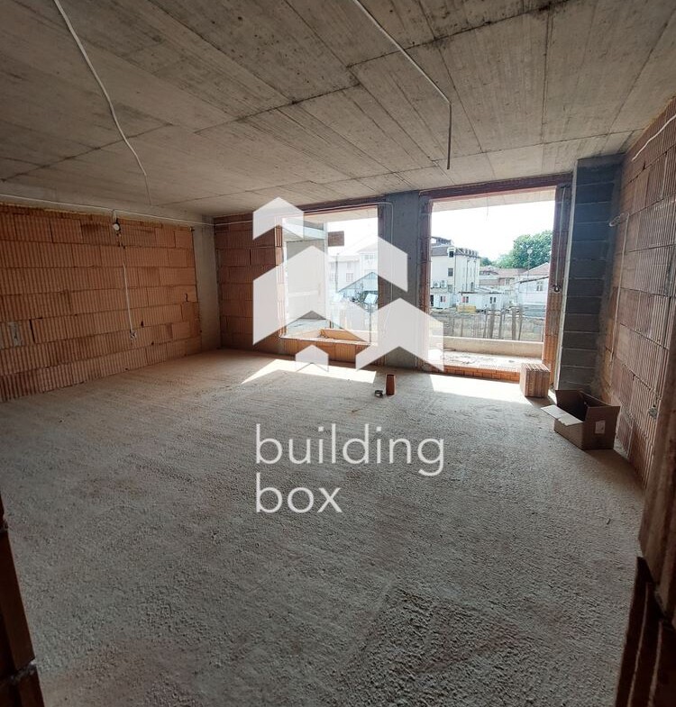 Тристаен апартамент - кв. Младежки хълм - 0