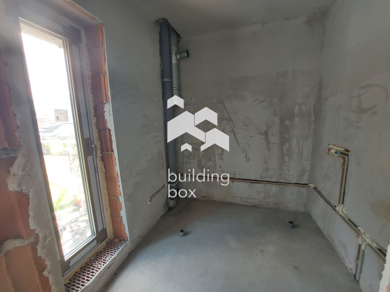 Продава тристаен апартамент - 0