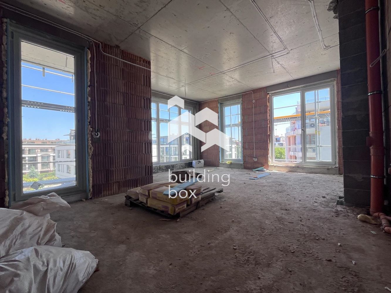 Тристаен апартамент - ж.к. Витоша - 0