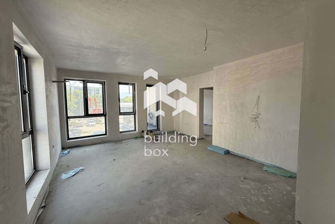 Тристаен апартамент с АКТ 16 - бул. "Пещерско шосе" - 0