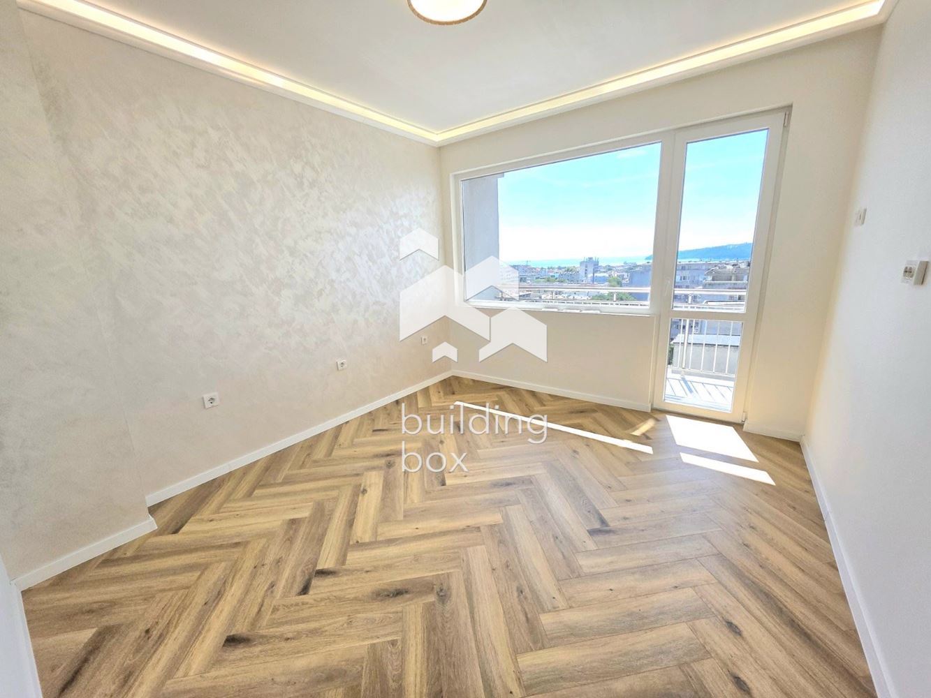 3-стаен - Варна, Зимно кино Тракия - 0